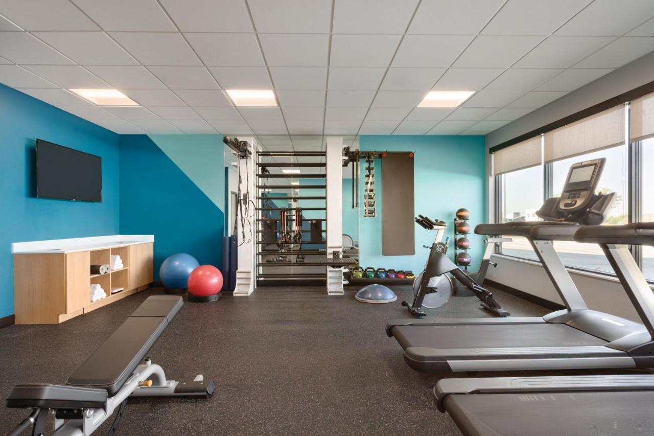 Avid Hotels Elkhart North By Ihg Exteriör bild