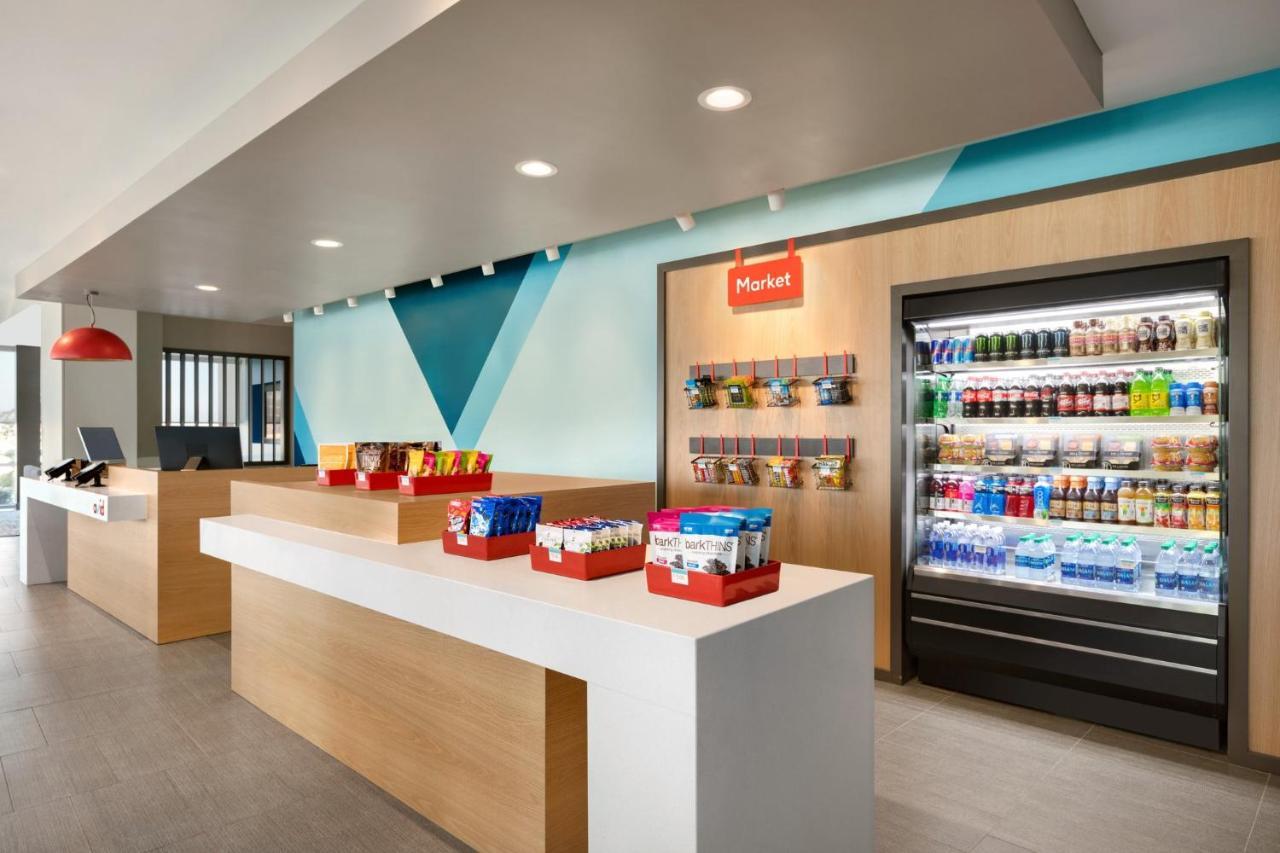 Avid Hotels Elkhart North By Ihg Exteriör bild